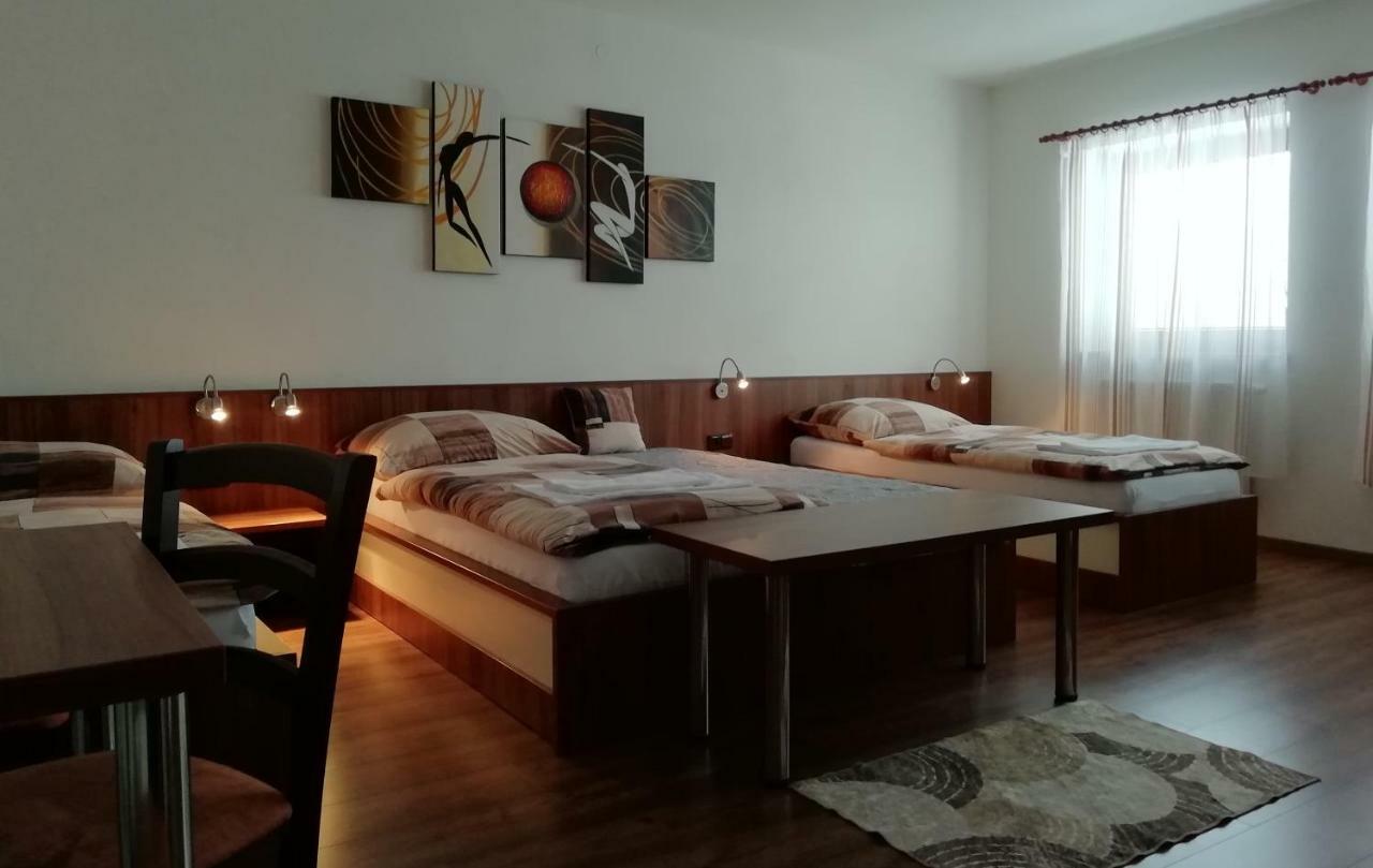 Motorest U Kola Prostějov Exteriör bild